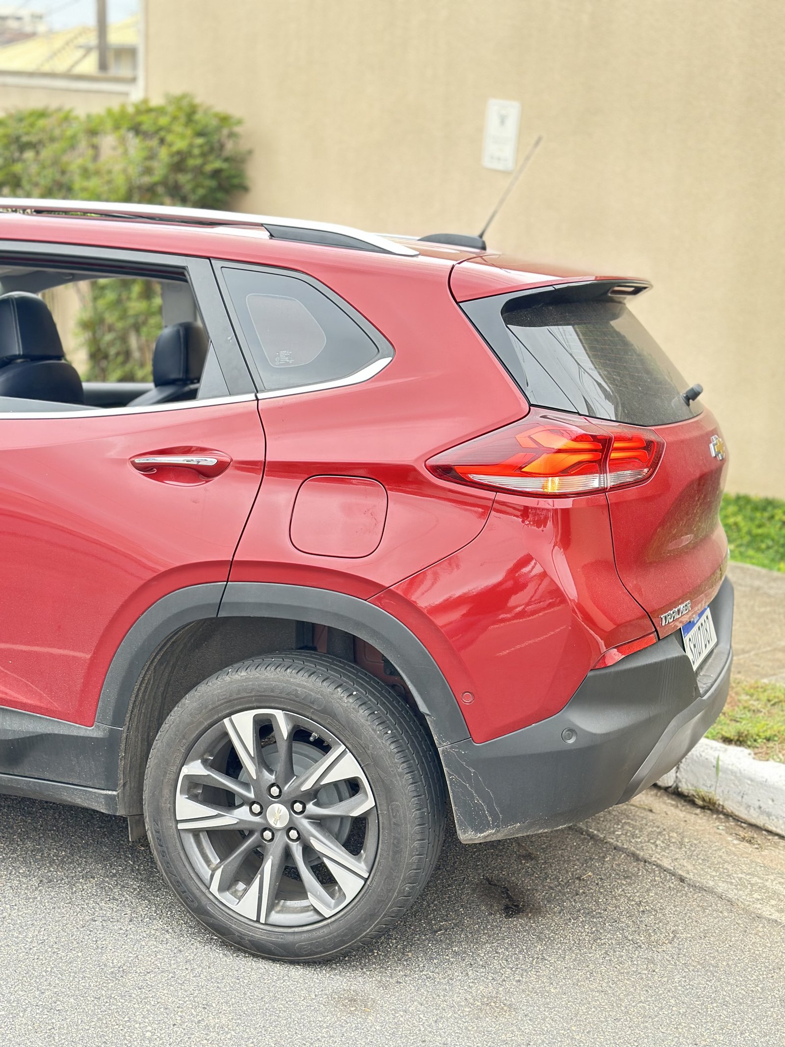 Tracker Premier 2024 