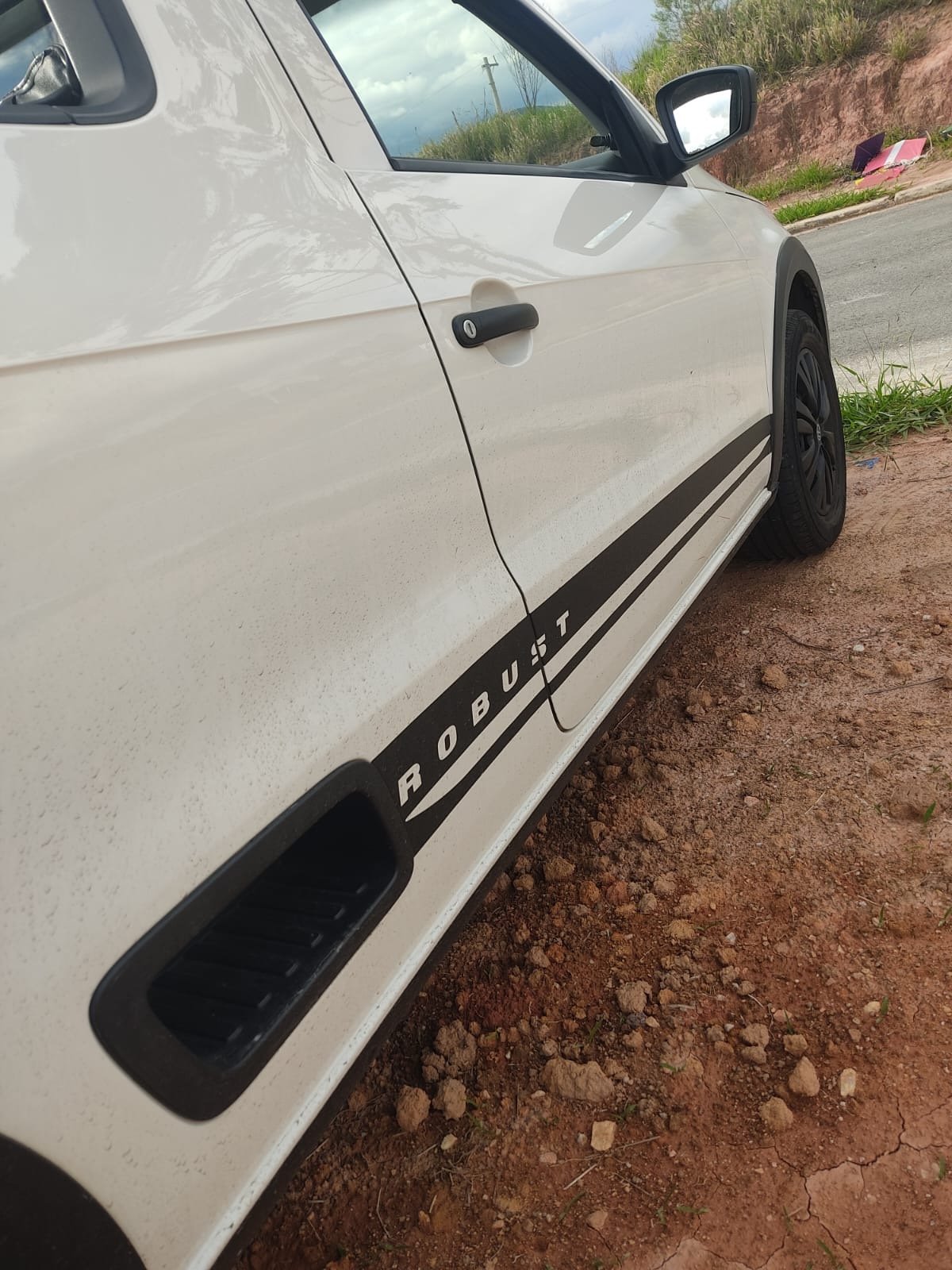 Saveiro Robust 1.6 2023